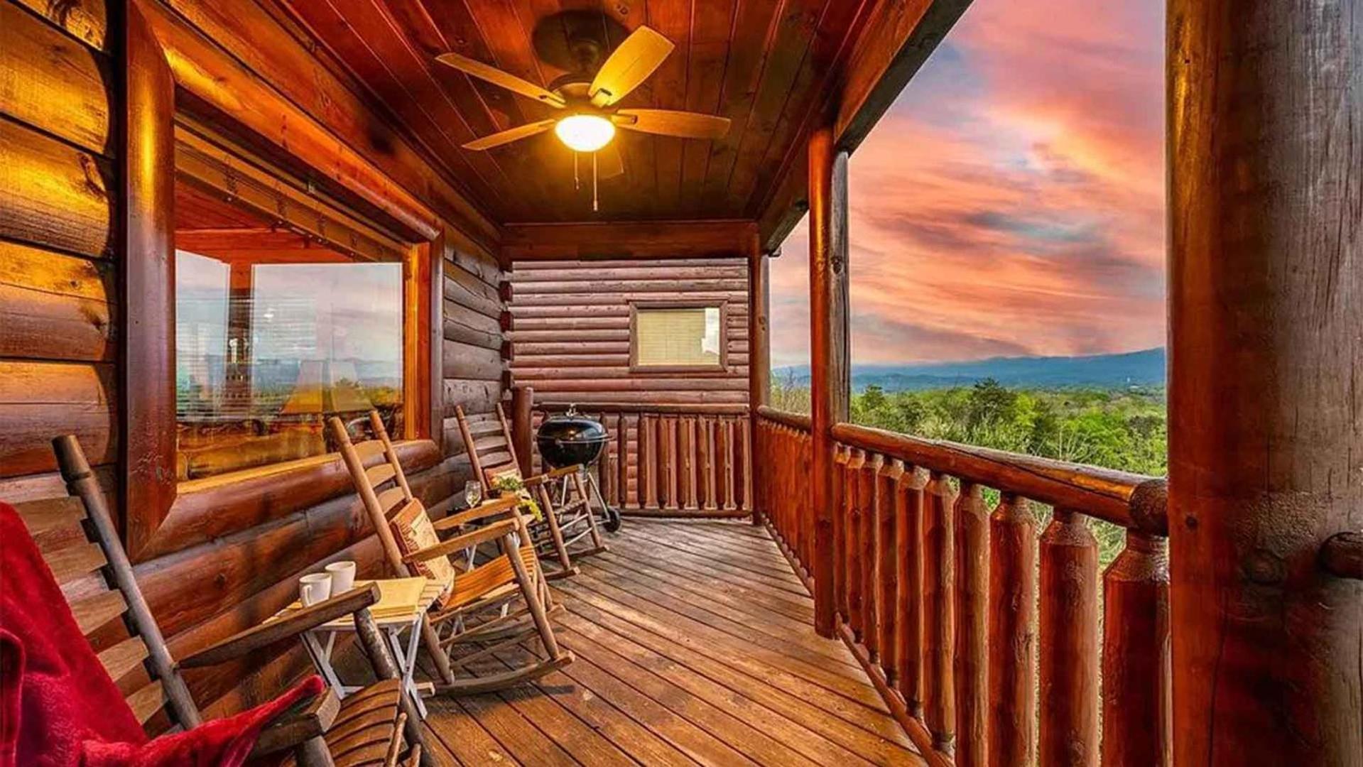 New Majestic 5 Star Amazing View, Pool, Hot Tub! Vila Pigeon Forge Exterior foto